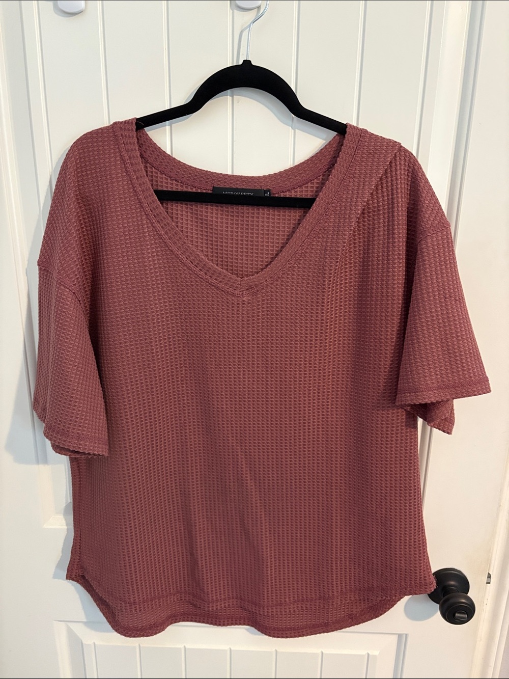Relaxed V-Neck Waffle Tee in Mauve - Soft Everyday Top